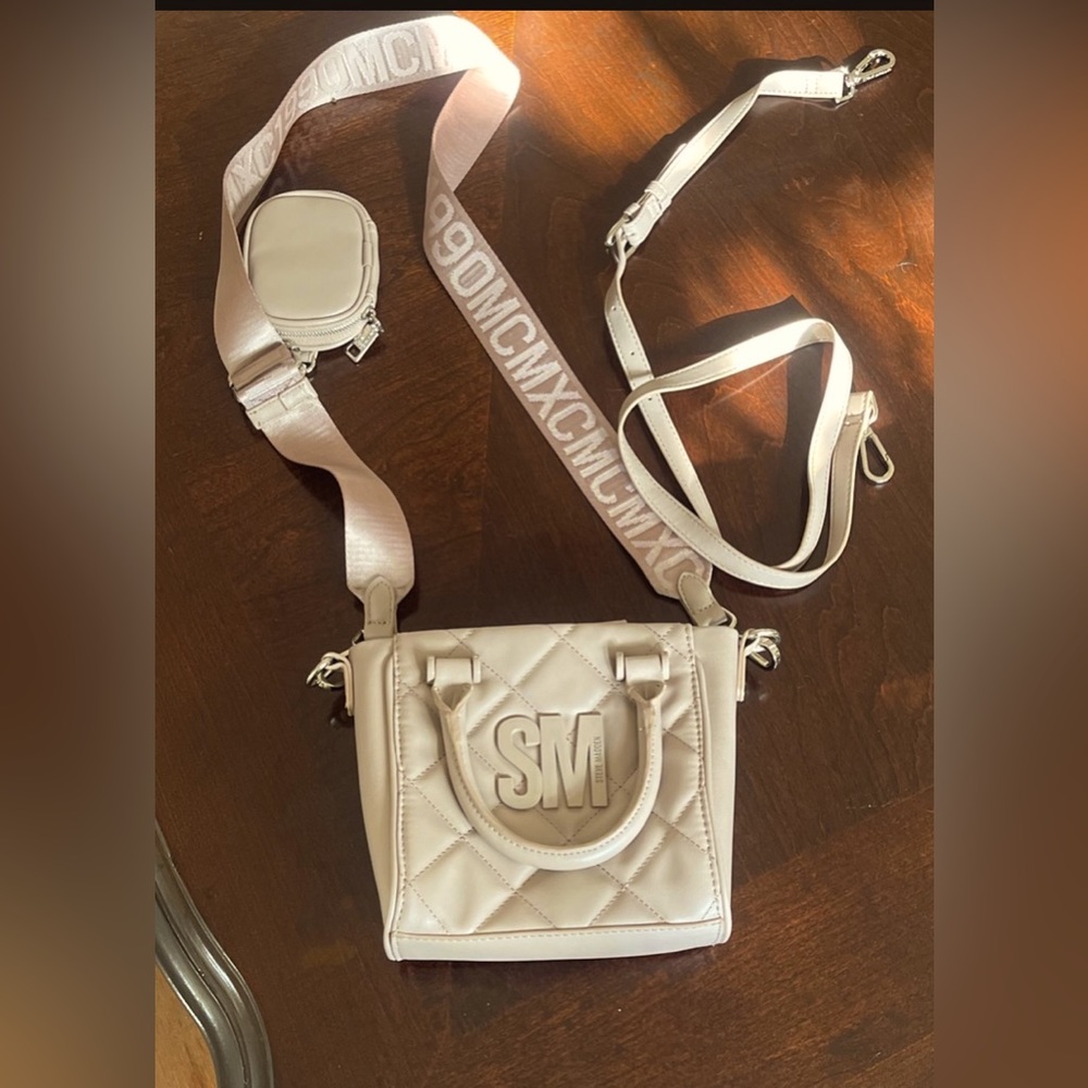 STEVE MADDEN CROSSBODY